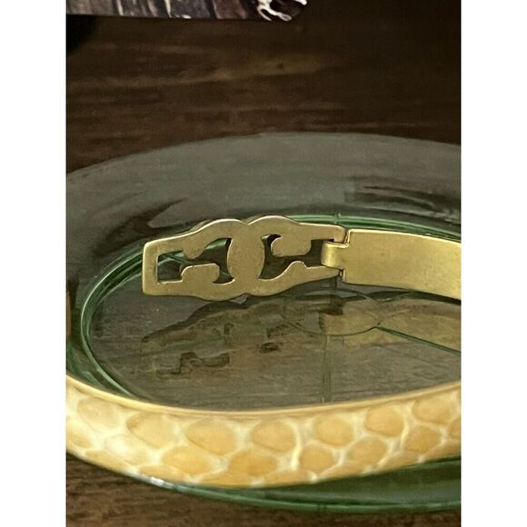 Women's Vintage Yellow Snakeskin Italy Mod. Dep 24KT Gold Plated Bracelet Gucci - Picture 11 of 12